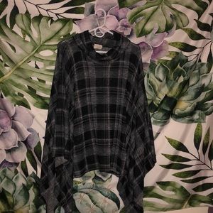 BOUTIQUE! 💋 hanging sleeved sweater